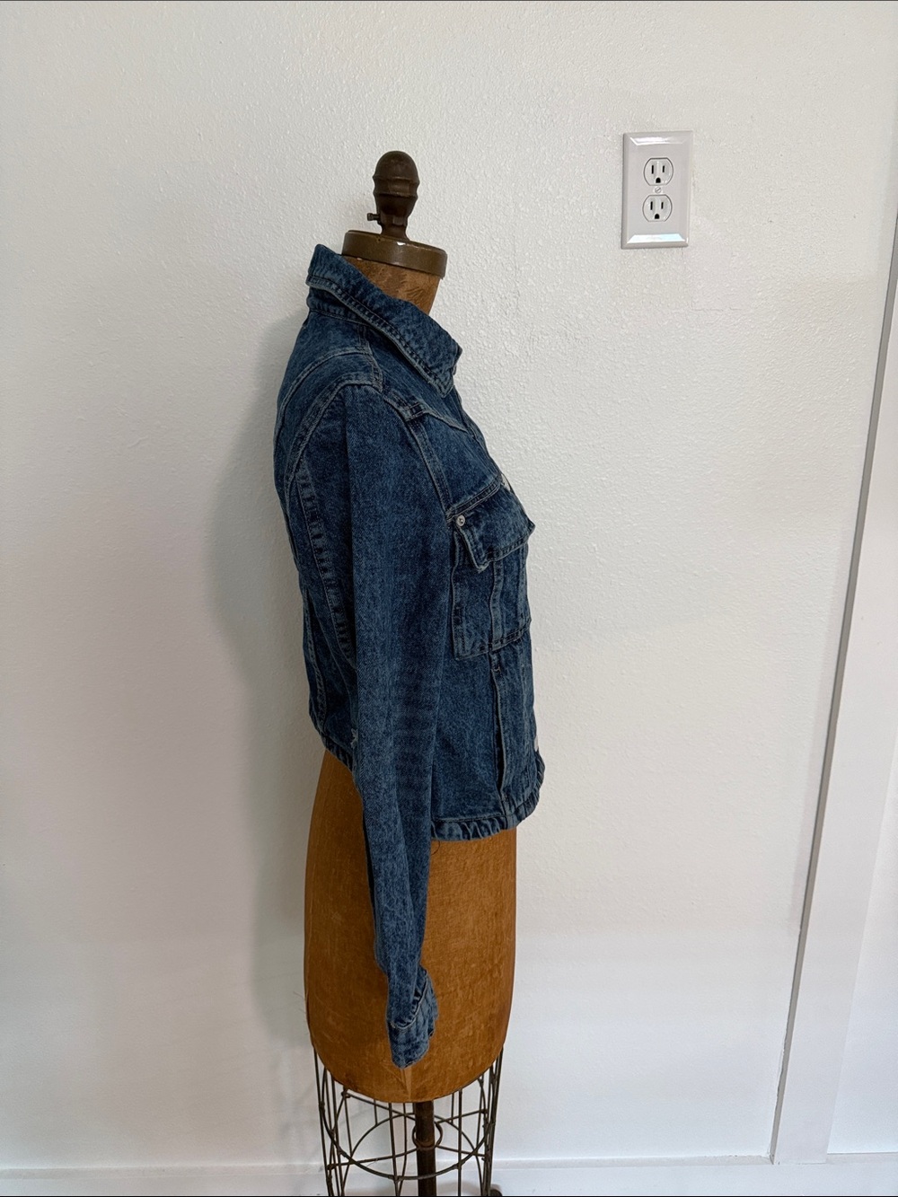 NWT Free People Classic Blue Denim Jacket - Women Size XS - Picture 9 of 12